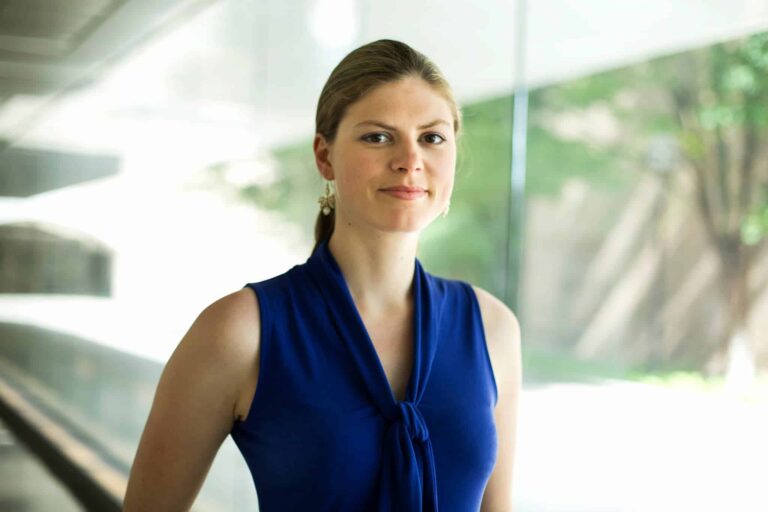 Louise-Willingale-portrait-1